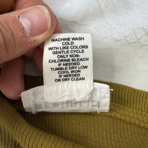 For The Republic Women's Brownish-Yellow Fine Ribbed Tank Top Size Medium Raw - Picture 5 of 9